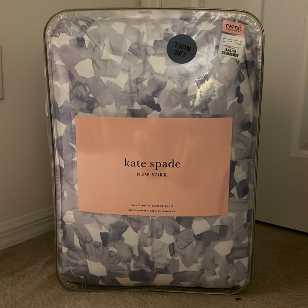 Kate Spade New York Twin/Twin XL Comforter Set
